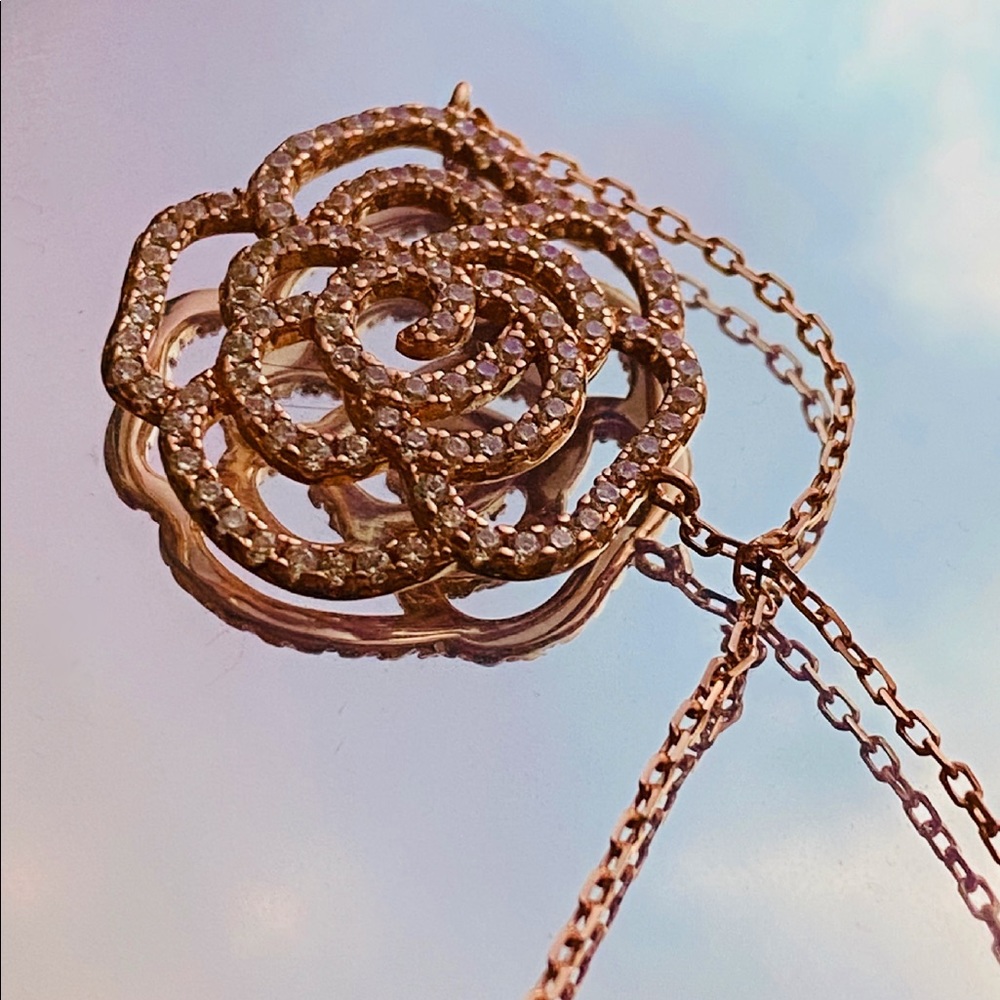 Golden Rose Necklace